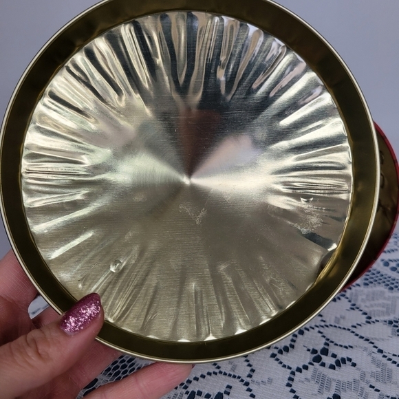 Churchill's of London English Toffee Made in England Collectible Tin - Picture 9 of 15